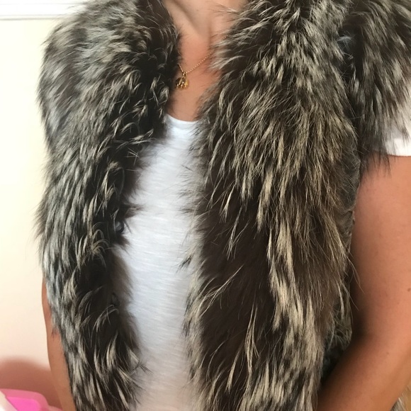 Fur Vest - Picture 4 of 5